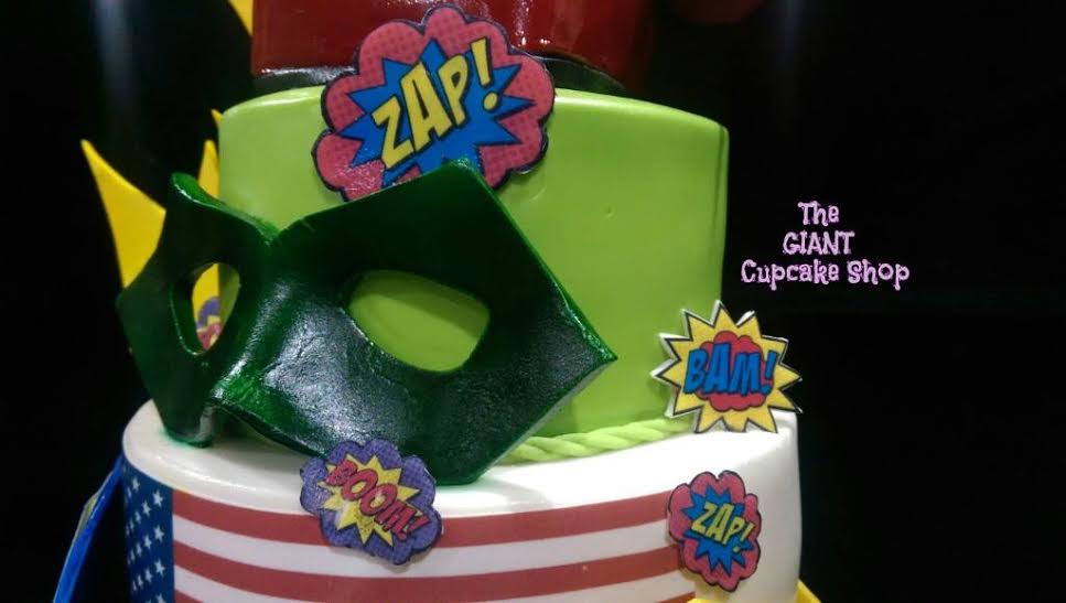 The Mask of Green Lantern cake topper